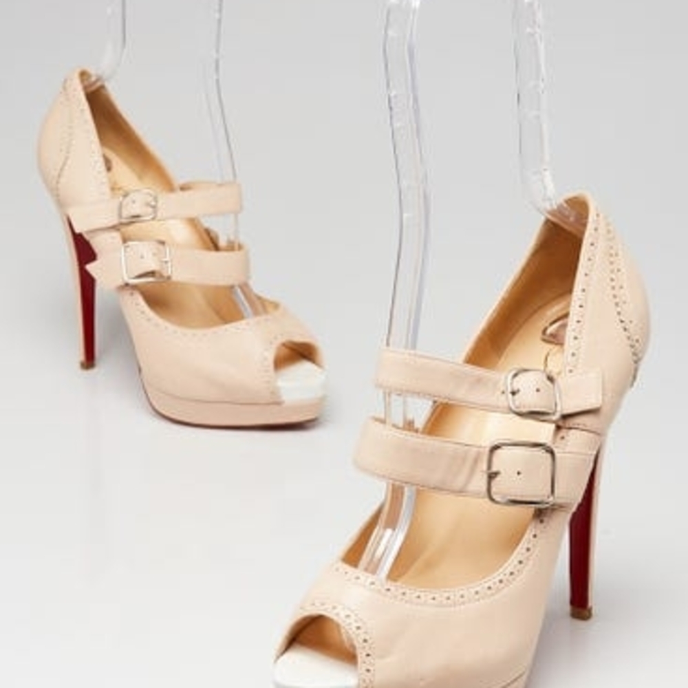 Christian Louboutin Mary Jane Pumps Leather Lasercut Accents